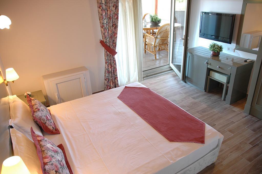 Assos Oleas Hotel Ayvacik Room photo