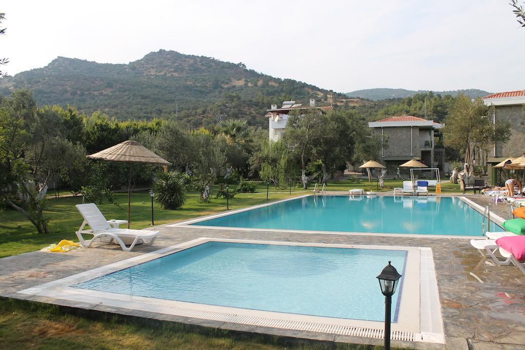 Assos Oleas Hotel Ayvacik Exterior photo